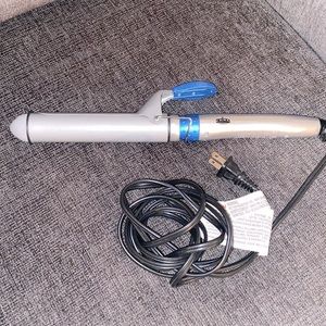 Nano Titanium ceramic curling iron by Babyliss pro